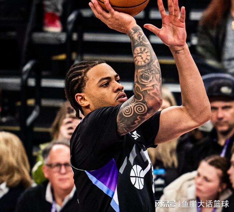 掘金险胜!约基奇22分11罚,乔治36+2无缘绝平,穆雷45+8也犯大错