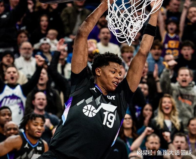 掘金险胜!约基奇22分11罚,乔治36+2无缘绝平,穆雷45+8也犯大错