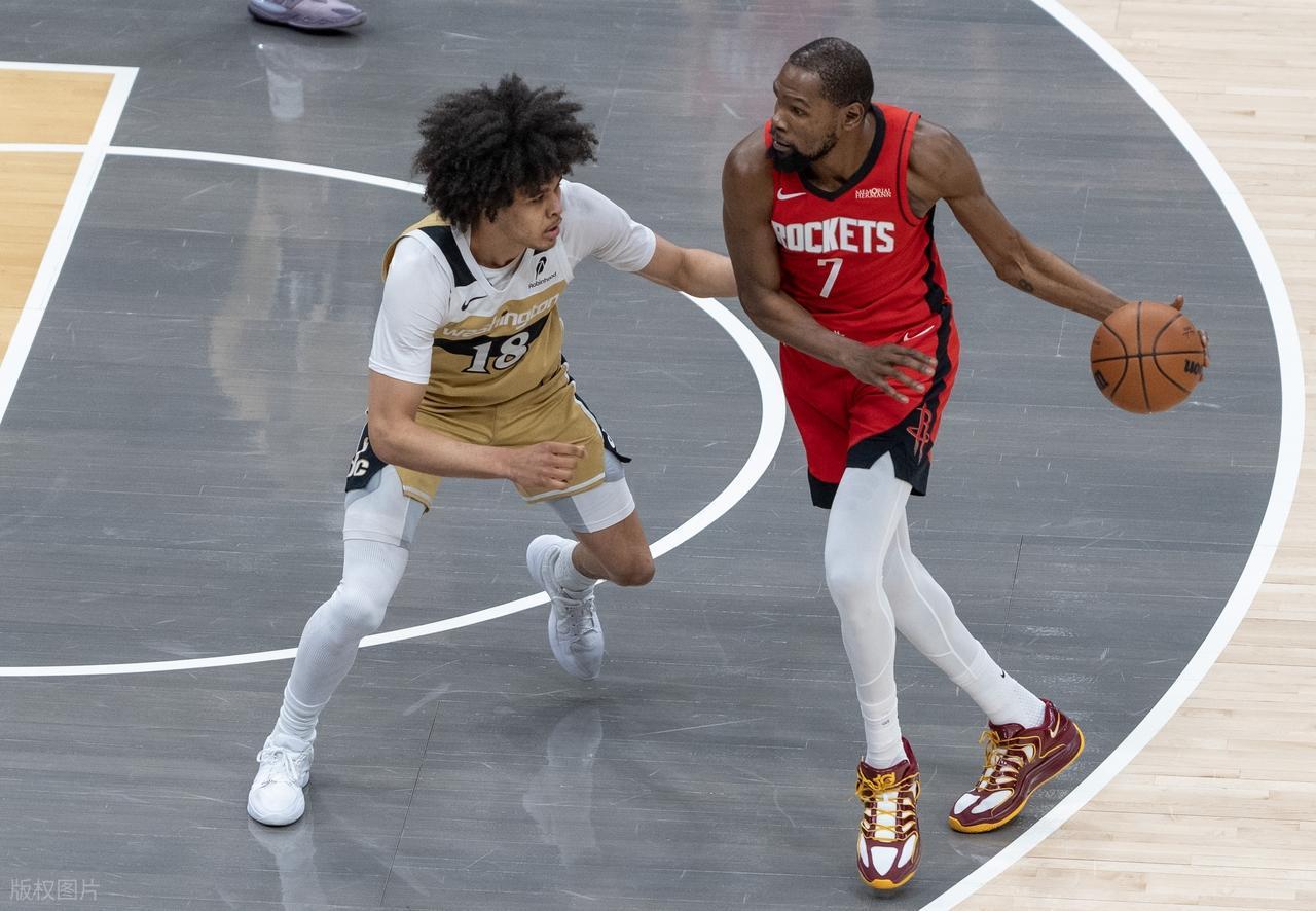 太强了！火箭探花19+7+10+6+2创纪录！申京打爆奇才！杜兰特无解