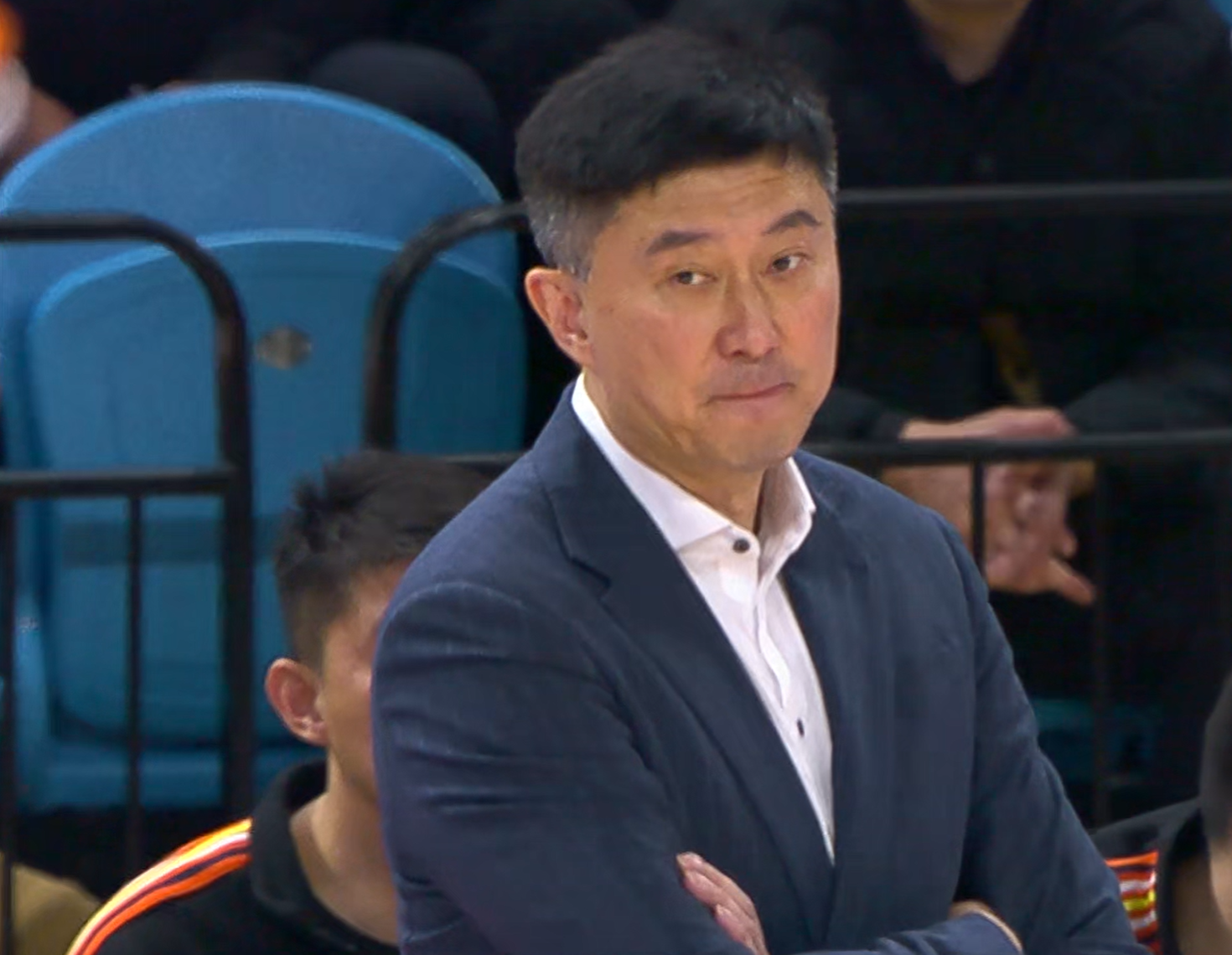 输辽宁16分！杜锋犯了3个错误，是广东队输球的主要因素